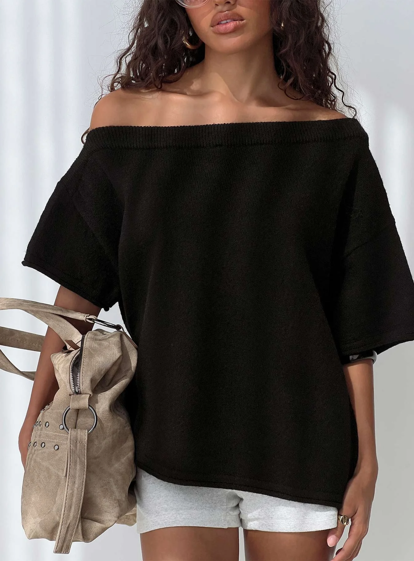 Trending: Off The Shoulder